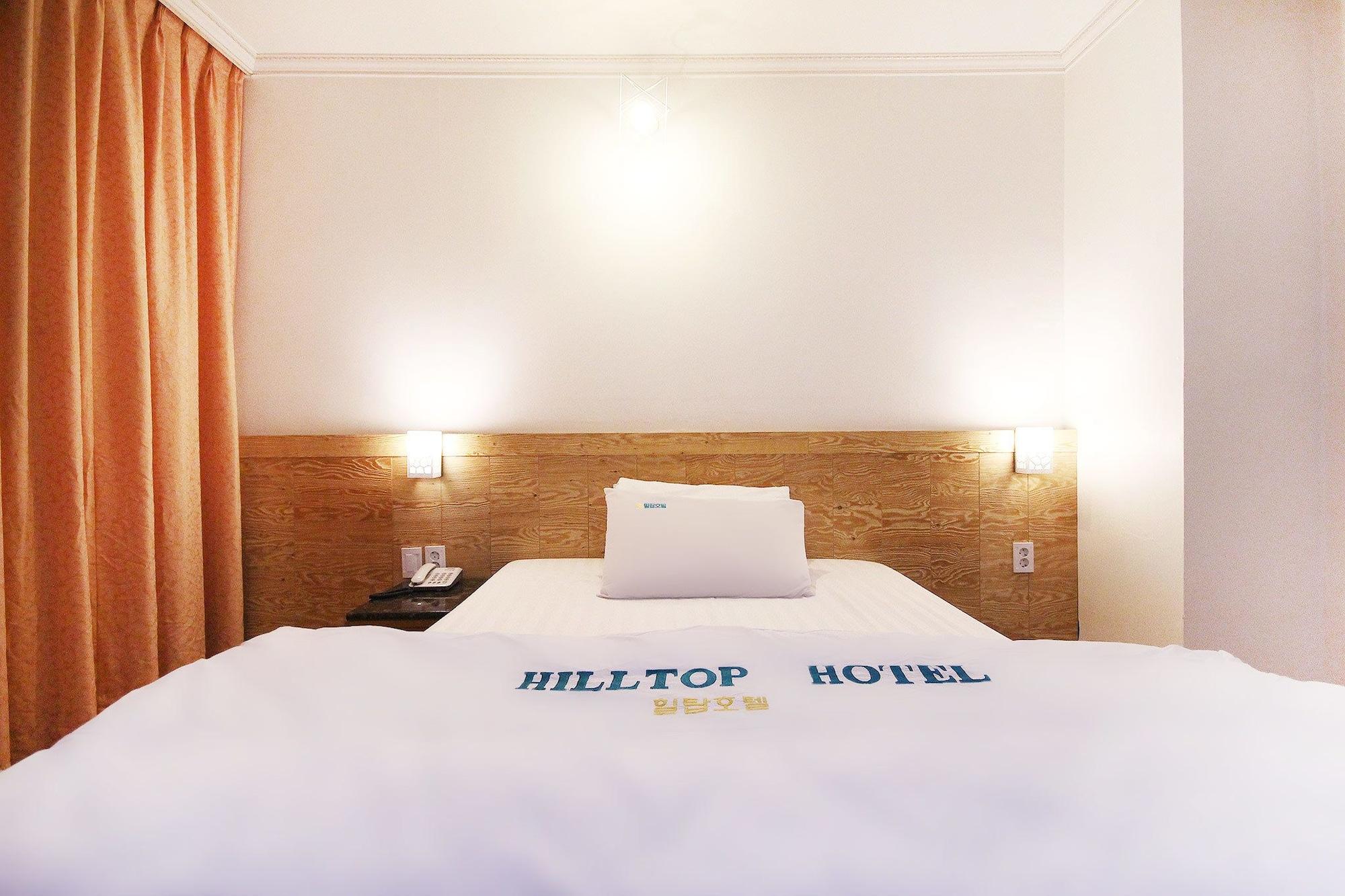 Daegu Hilltop Hotel Esterno foto